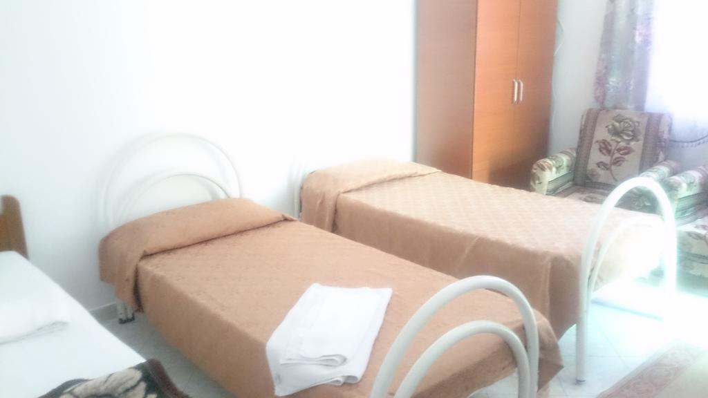 Camping Late Gjirokaster Bagian luar foto