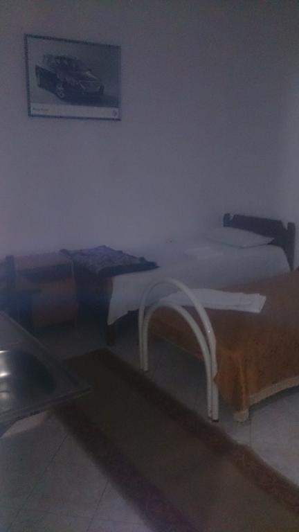 Camping Late Gjirokaster Bagian luar foto
